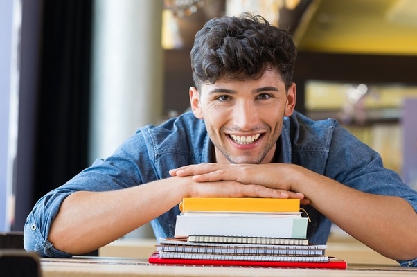 Conheça o Programa Jovem Aprendiz Lojas Americanas e confira ótimas dicas sobre um dos maiores projetos educacionais do Brasil.