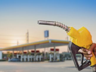 Como o aumento e queda do ICMS da gasolina pode afetar as empresas? Descubra!