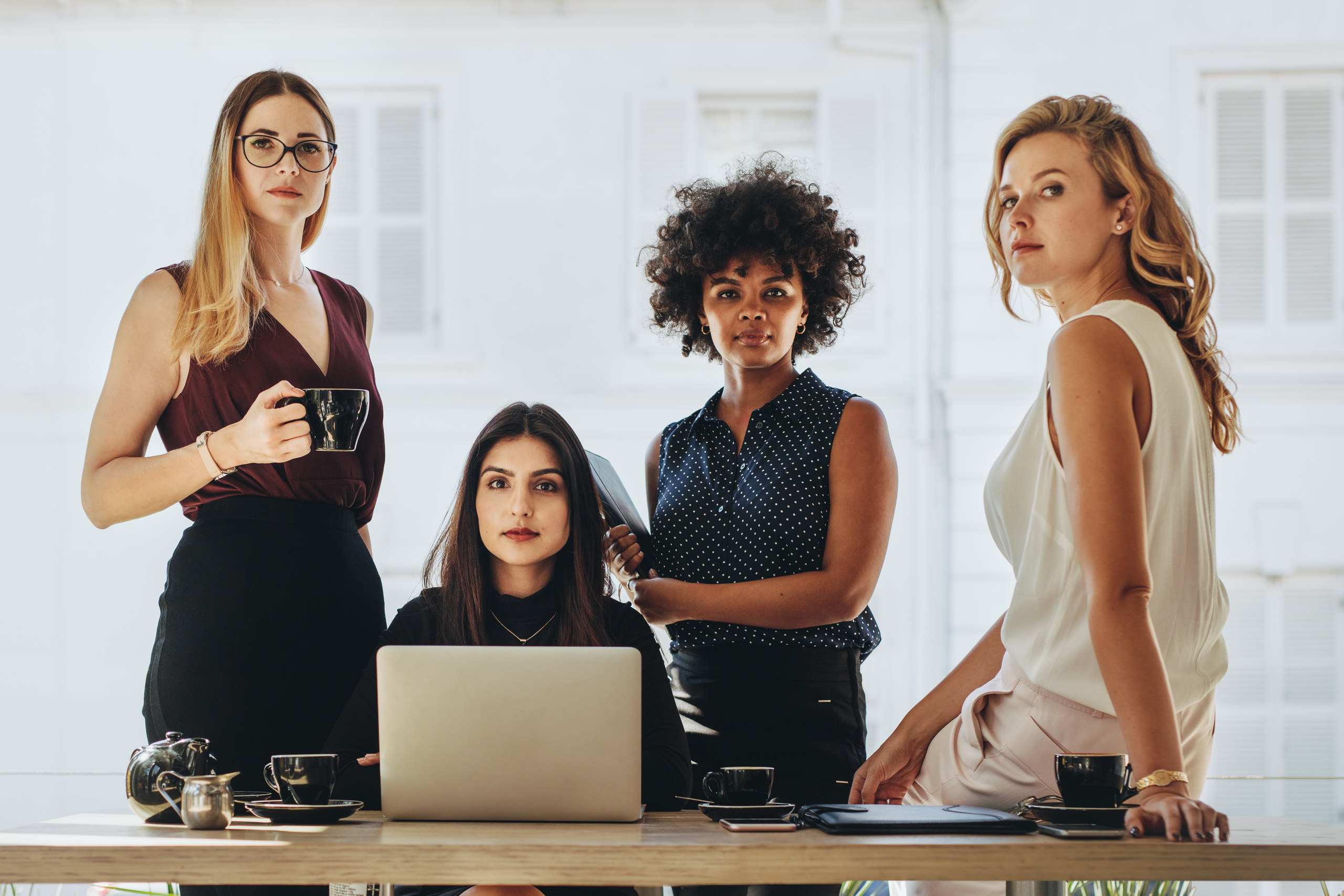 Mulheres na liderança: pesquisa mostra que 10 milhões de empreendimentos do Brasil são liderados por mulheres