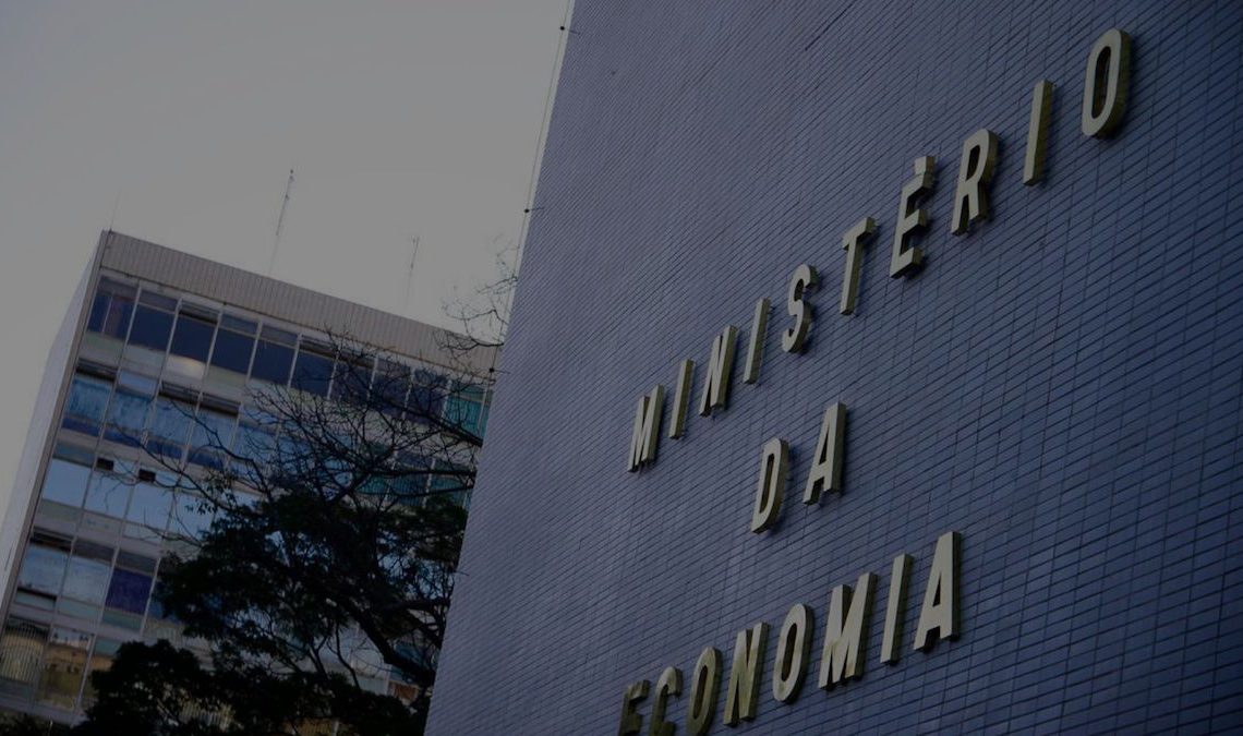 Crescimento do PIB sobe para 2%