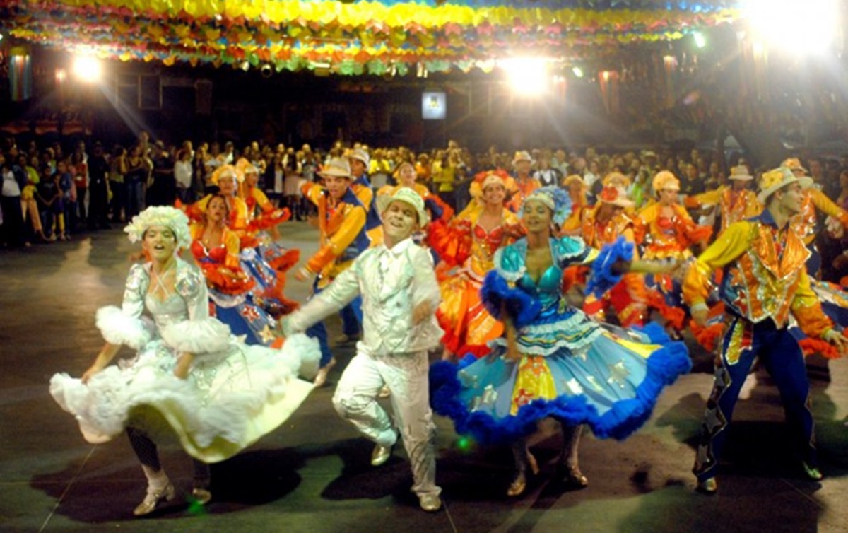 BI – Festa de São João destacada